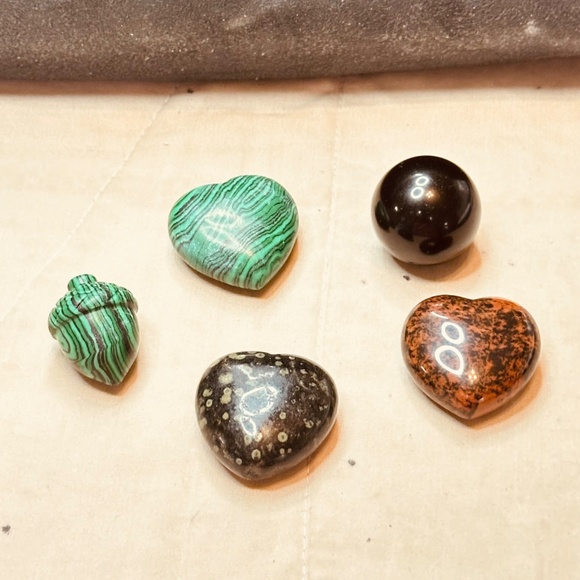 Crystal Lot Kambamba, Malachite & Mahogany, Black Onyx - Picture 7 of 14